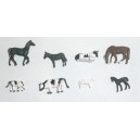 Lot de 8 animaux (vaches noires chevaux mouton) HO v2