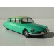 Citroen DS 19 limousine 1955 2 couleurs Busch - 48001 - HO