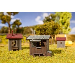 FALLER - Cabane Ferroviaire et remise a outils 120211 HO