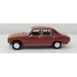 Renault R12 TL rouge bordeaux SAI 2229 - HO