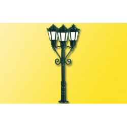 Viessmann 6477 - triple Lamppost for public garden - N 1/160