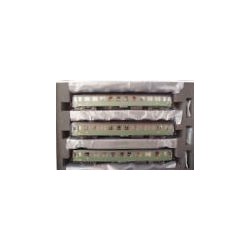 LSmodels 40207 - Set de 3 Green Cars viajero OCEM tiene paredes lisas - HO 1/87