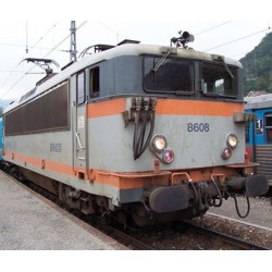 Locomotive BB8600 SNCF livree beton - PIKO 96520 - HO