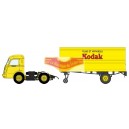 REE modeles CB016 - Truck Panhard Movic and roll trailer "Kodak" - HO
