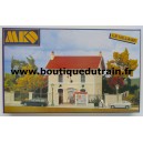 Le village : Mairie - MKD MK604 - HO